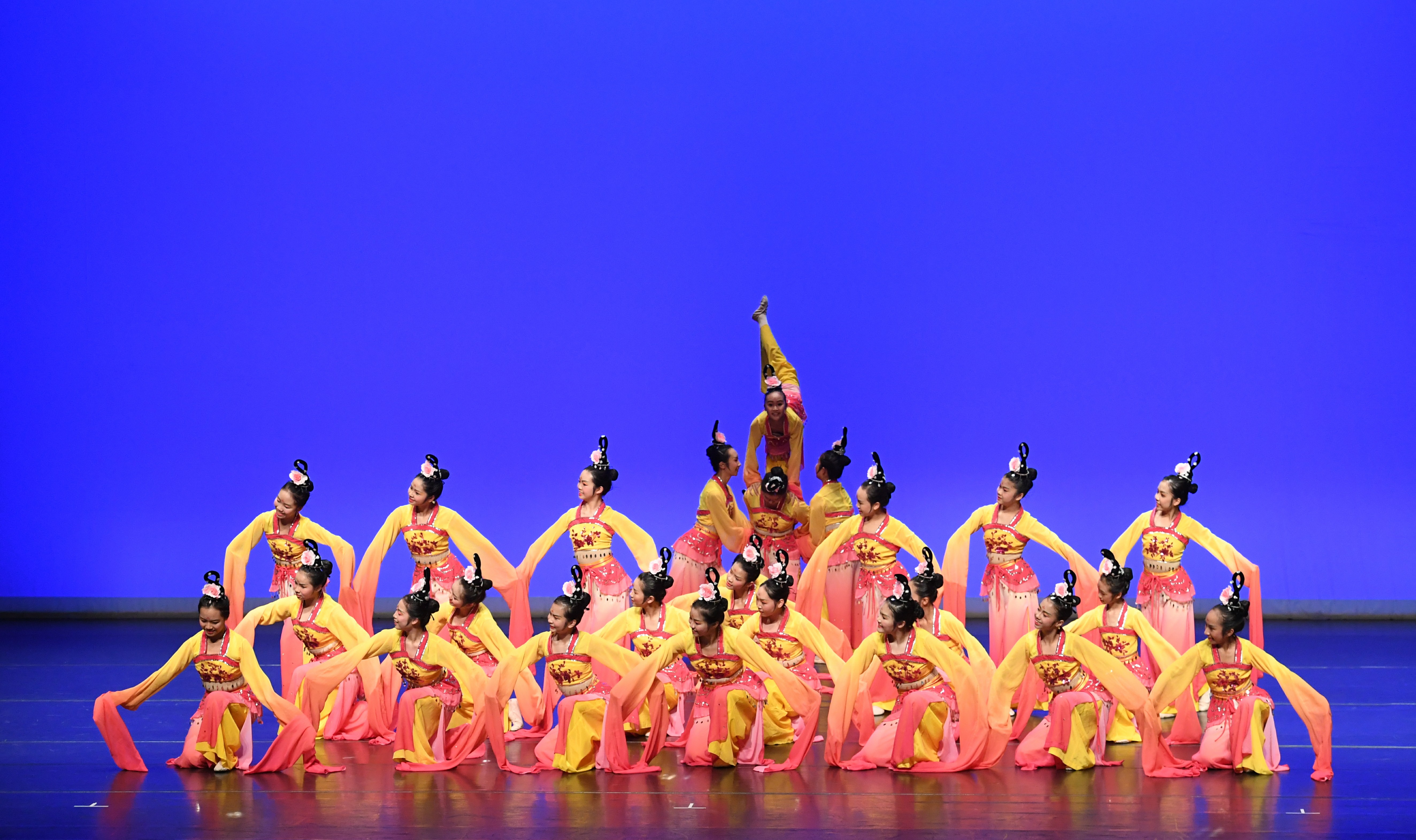 香港道教联合会邓显纪念中学